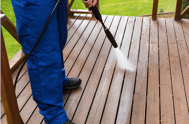 deck cleaning ontario